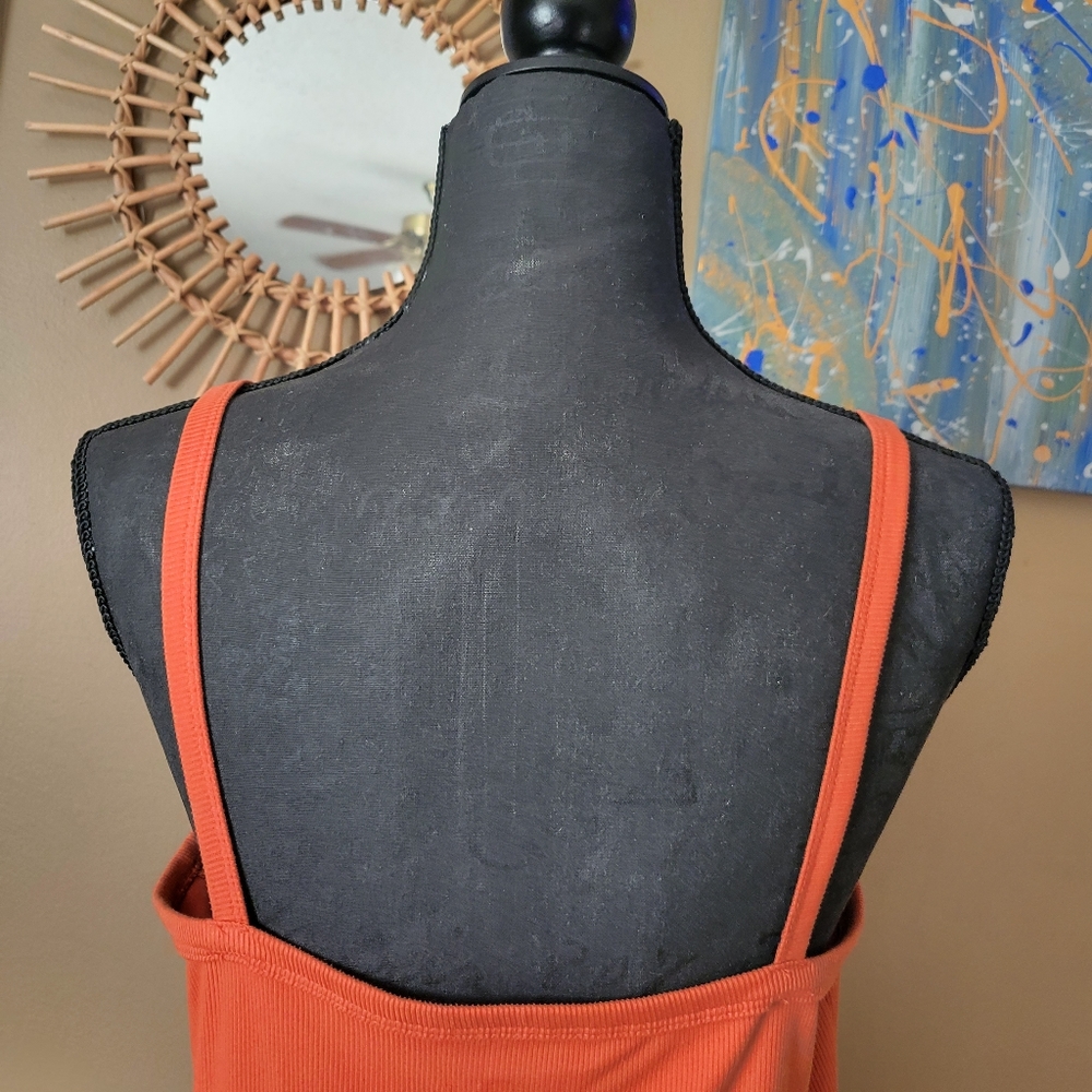 Rust Ribbed Tank - Picture 4 of 5